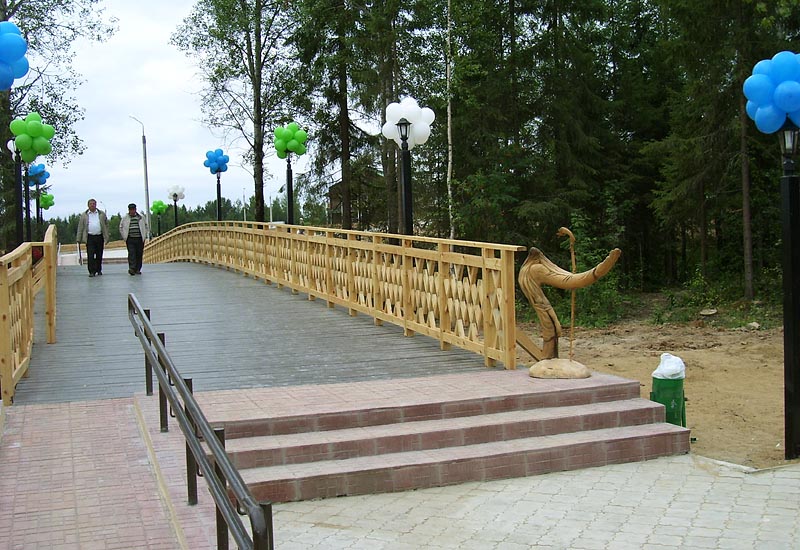 Финно-угорский этнокультурный парк. Мостик