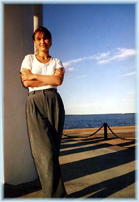 �������