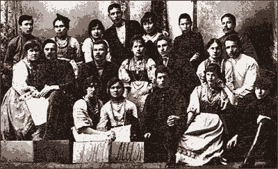Участники постановки «Ыджыд мыж» под руководством В. И. Савина, 1918