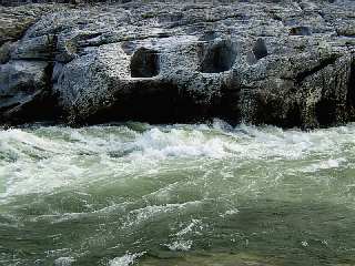 Водопад Буредан на реке Кара, Полярный Урал